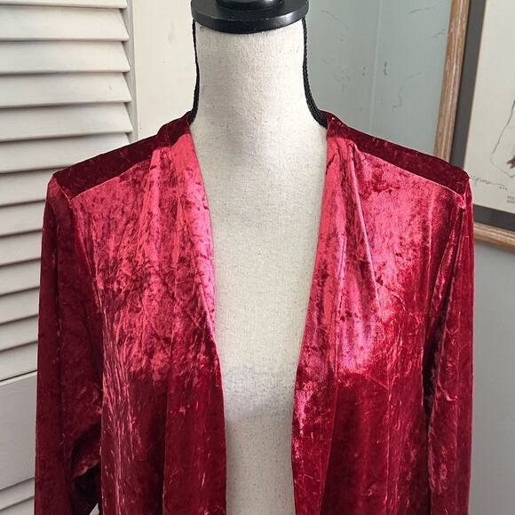 TORRID 3 Womens Jacket 3X Red Crushed Velvet Open Front Long Line Witchy Grunge - Picture 4 of 11